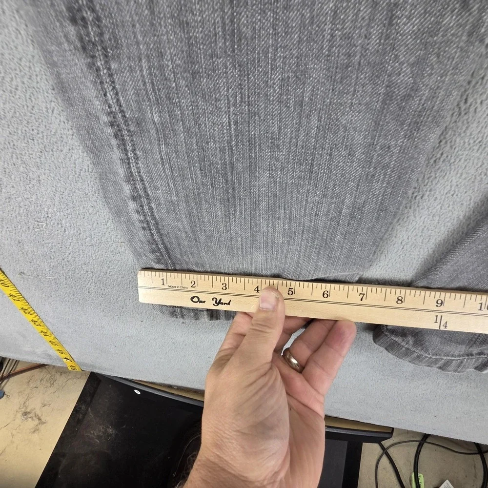 Vintage Levis Engineered Jeans Mens Gray Zip Flap Pockets Fits 32x30